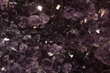 Close-up of purple amethyst crystals